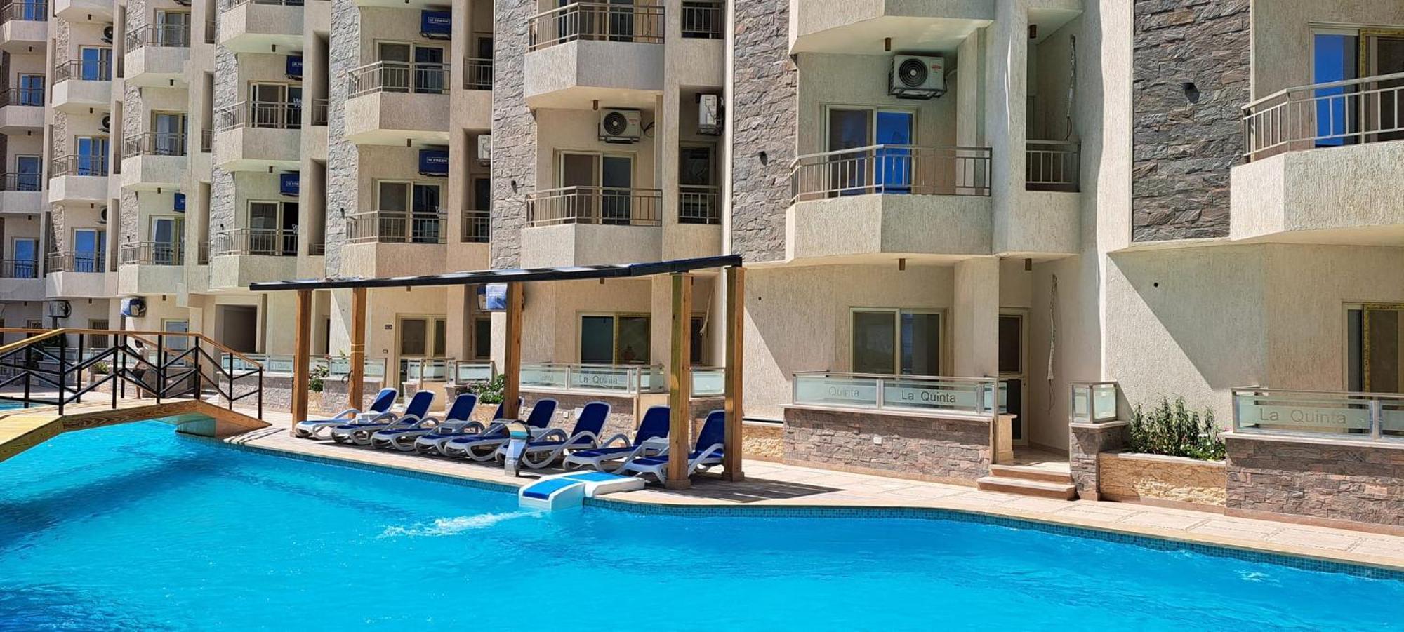 La Quinta Apartment